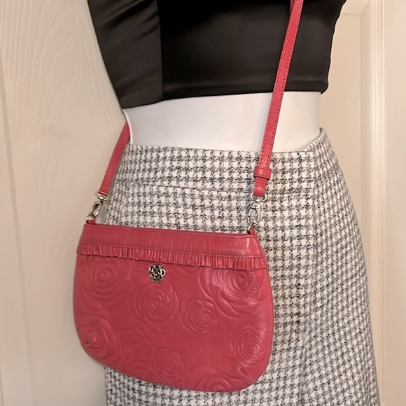 Brighton Pink Leather Embossed Floral Ruffle Crossbody Wristlet Clutch Bag Purse - Picture 1 of 10